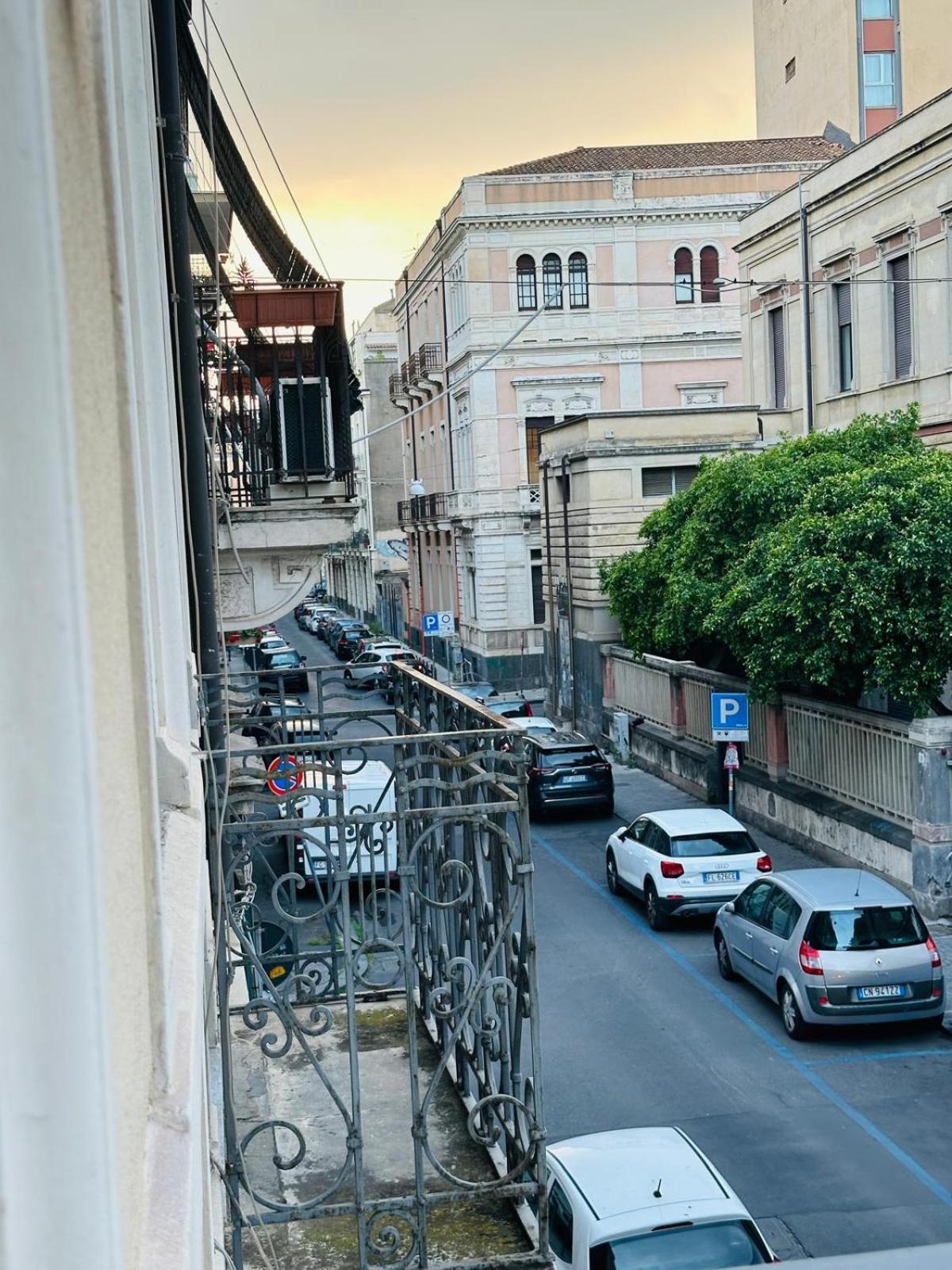 Art Palace & Story Catania Center Apartment Exterior photo